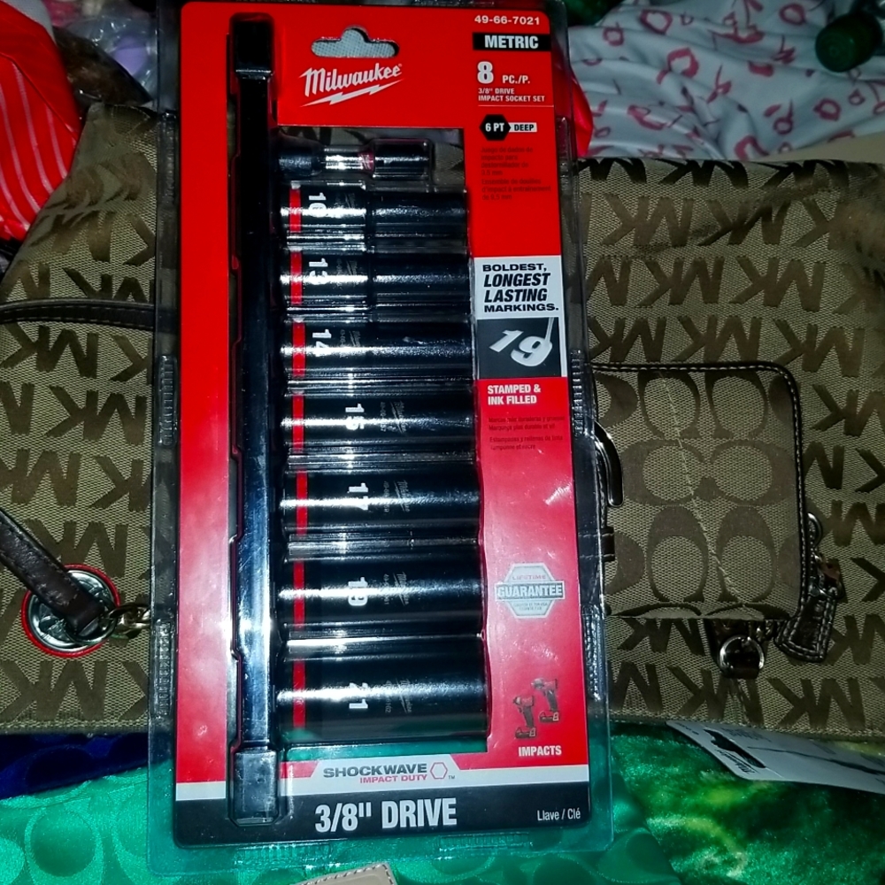 *Brand New* Milwaukee 8pc.socket set